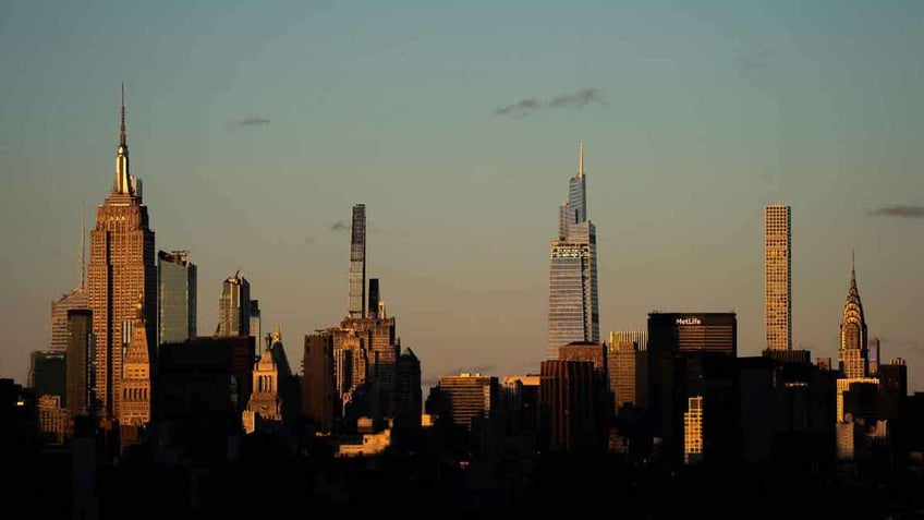 ny democrat uses low income loophole on manhattan investment property report