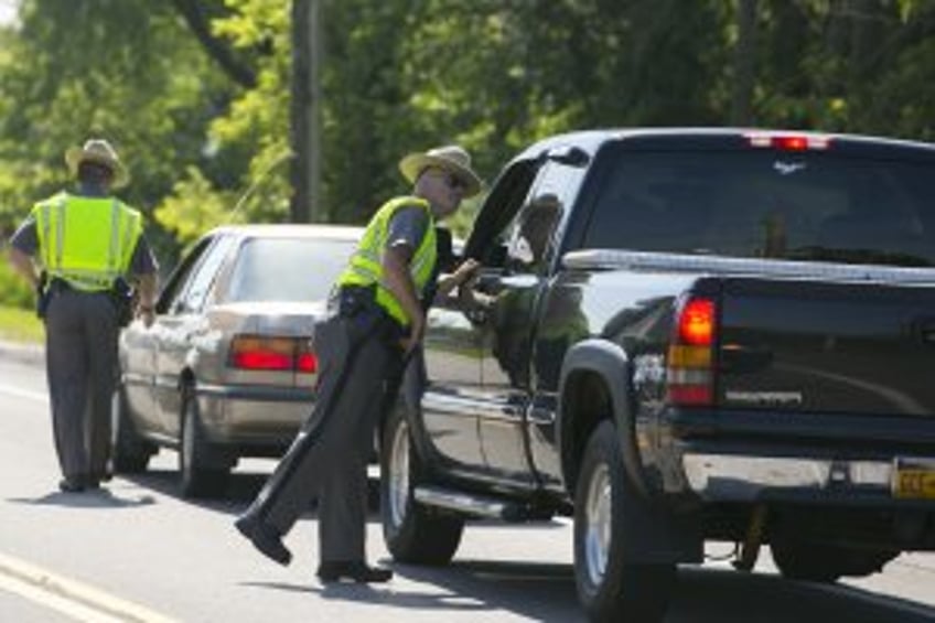N.Y. manhunt follow-up: Ex-trooper admits to shooting himself, faking crime scene