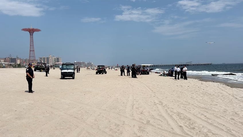 nyc beachgoers spring into action after hearing teens screaming in water