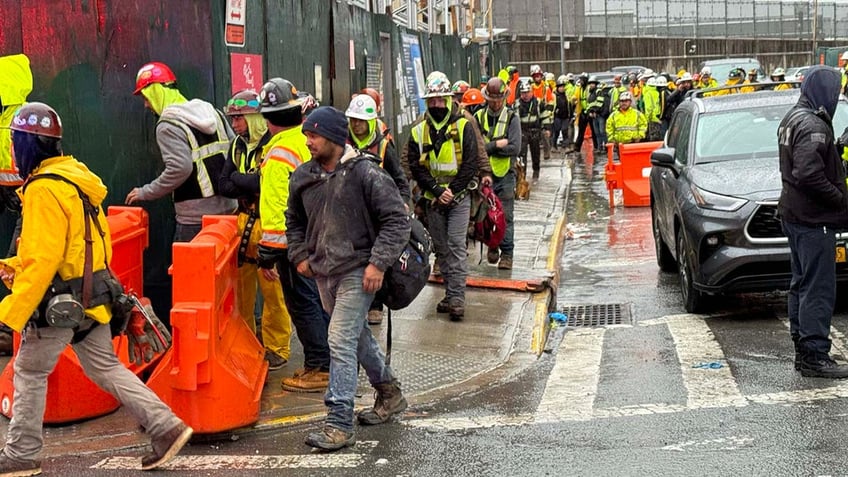 boom truck collapse