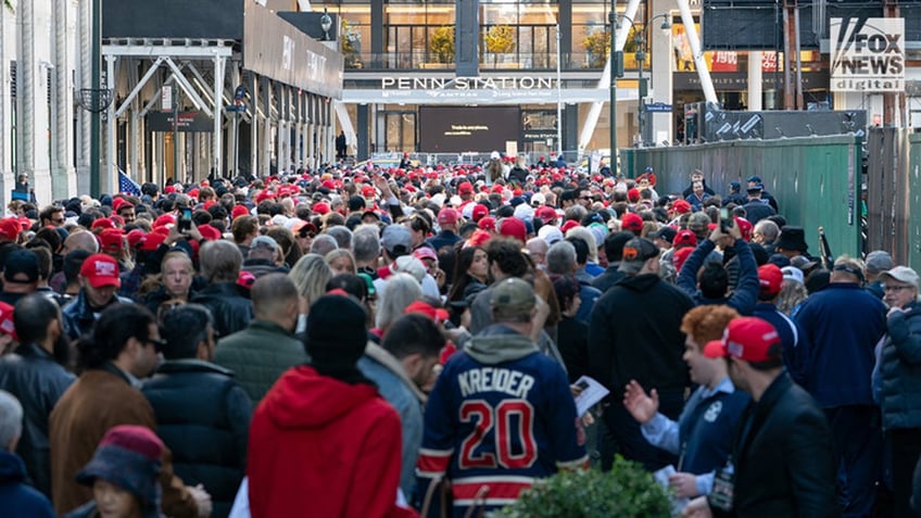 Trump supporters crowded to get inside Madison Square Garden