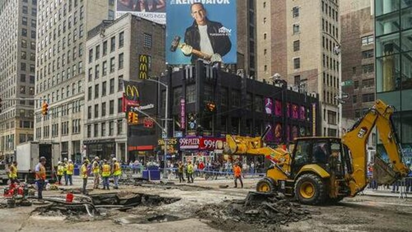 nycs crumbling infrastructure on full display as century old water line floods times square