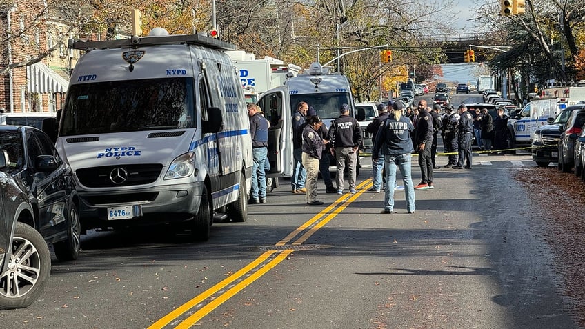 nypd exchanges gunfire with suspect barricaded inside queens apartment