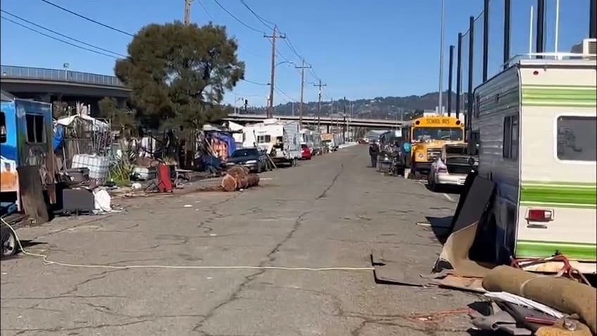 oakland small business owners sound alarm on crime we are all dying