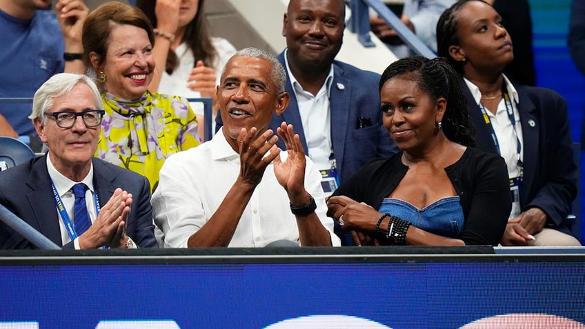 obama family watches as coco gauff wins us open first round matchup