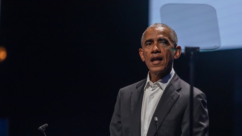 obama warns democrats against being too self righteous toward political foes losing strategy