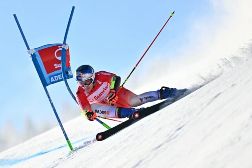 Marco Odermatt made it four wins in a row in the Adelboden giant slalom