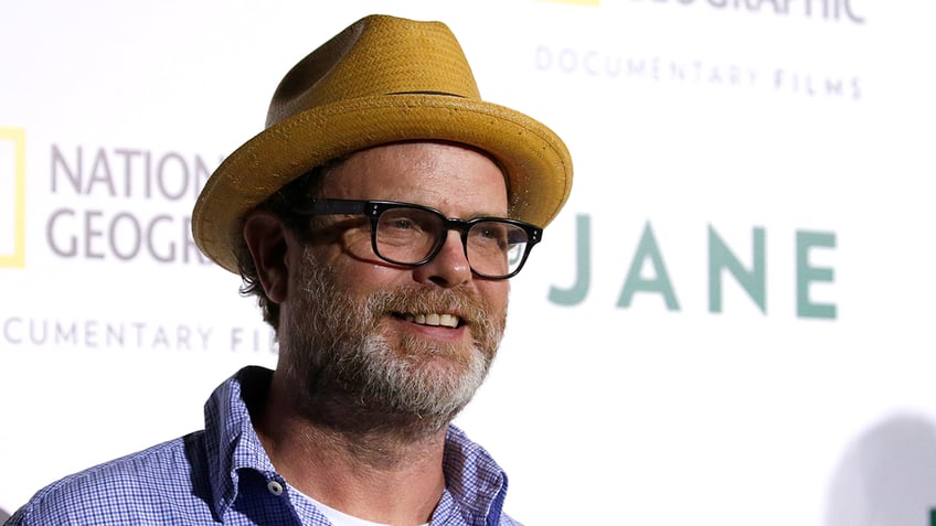 office star rainn wilson actors will estrange themselves from hollywood cool kids if they mention god