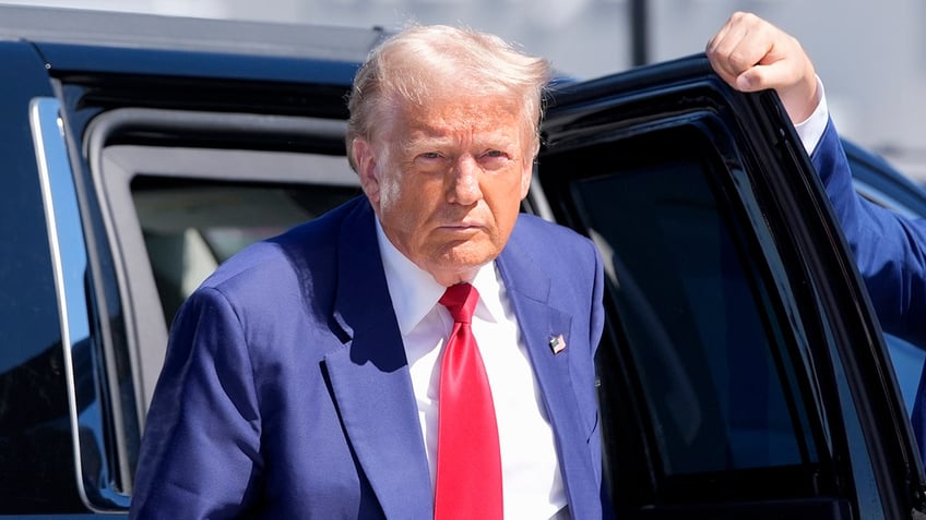 Republican presidential nominee former President Donald Trump arrives at Harry Reid International Airport to board a plane after a campaign trip on Saturday, Sept.14, 2024 in Las Vegas.