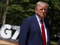 Oil prices jump after Trump’s warning, stocks extend gains