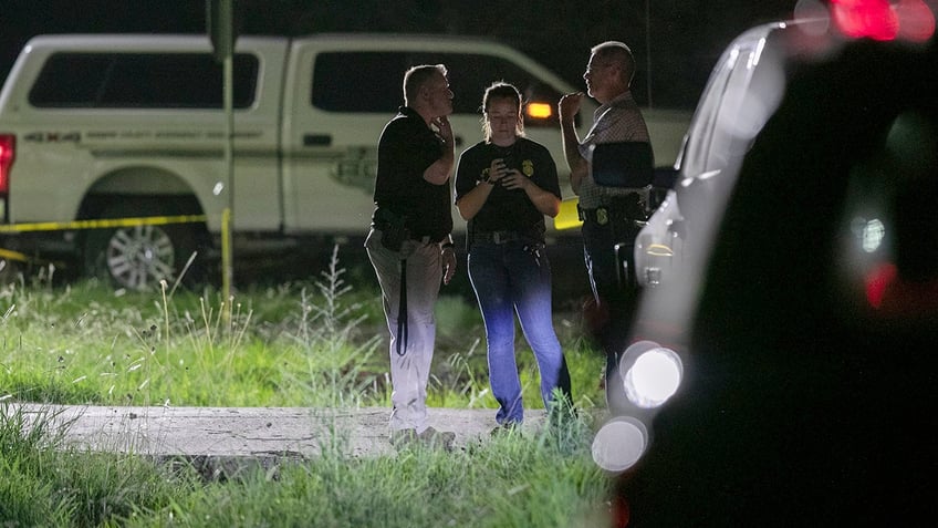 oklahoma mother and 3 children dead after hourslong standoff police say