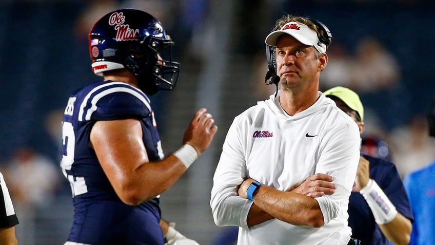 Lane Kiffin and Jaxon Dart
