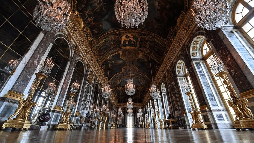 Hall of Mirrors, Palace of Versailles