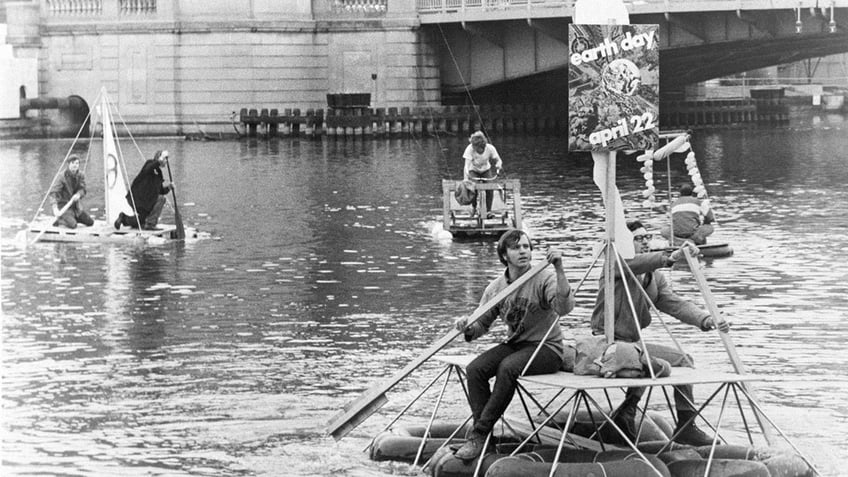 Earth Day Milwaukee 1970 river