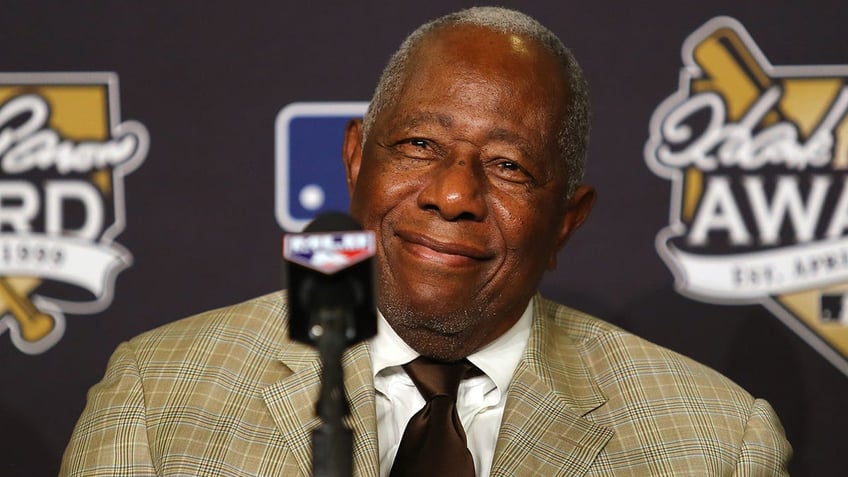 Hank aaron retired press conference