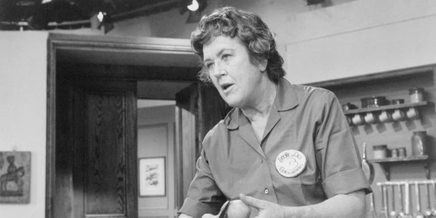 on this day in history august 13 2004 iconic american chef julia child dies