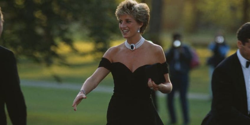 on this day in history august 28 1996 prince charles and princess diana officially divorce