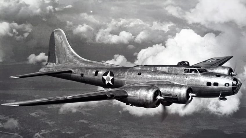 Boeing B-17 bomber