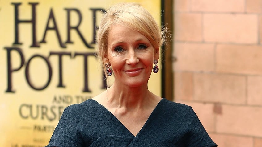 on this day in history july 31 1965 harry potter creator jk rowling is born