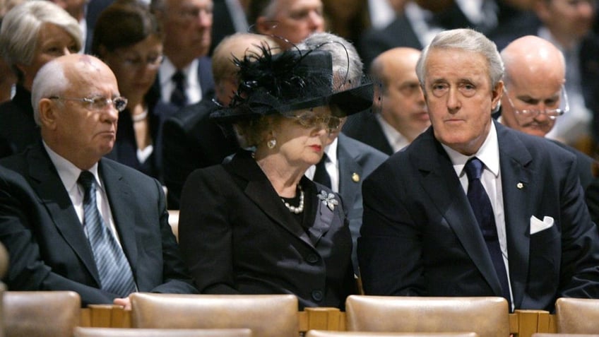 Mikhail Gorbachev, Margaret Thatcher at Ronald Reagans funeral