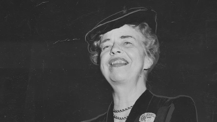 on this day in history november 7 1962 transformative first lady eleanor roosevelt dies in nyc home