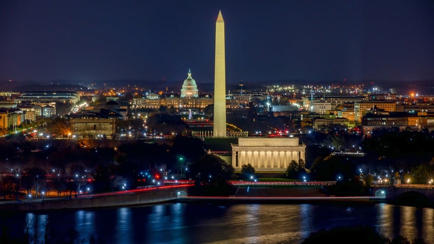 on this day in history october 9 1888 the washington monument opens to the public