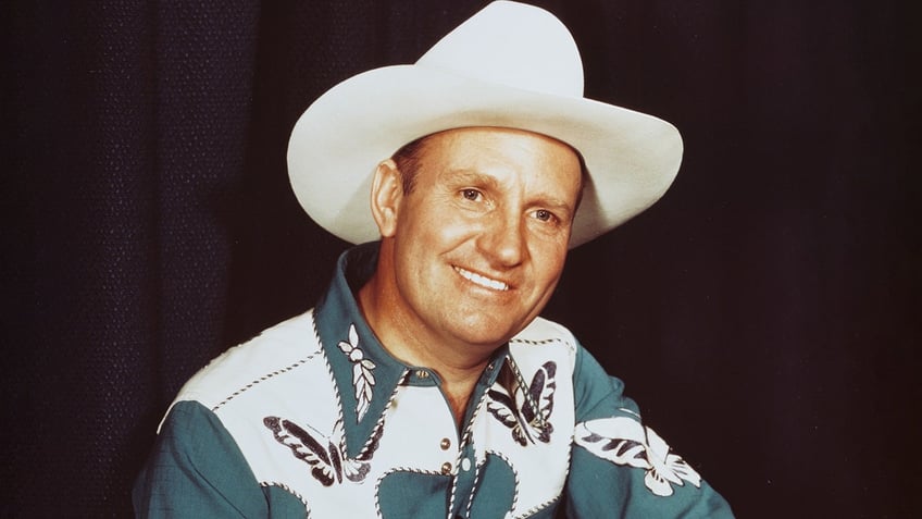 on this day in history september 29 1907 cowboy crooner and hollywood icon gene autry is born in texas