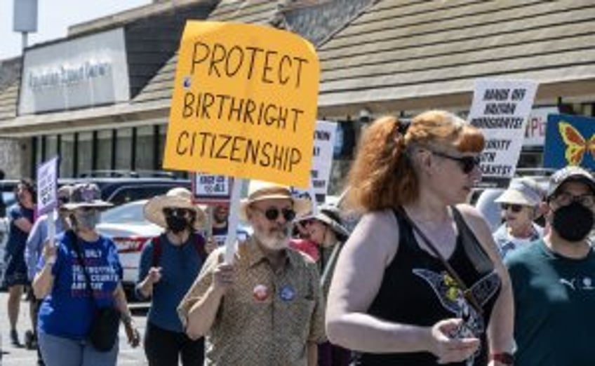 On West Coast, protesters rally to show support for birthright citizenship