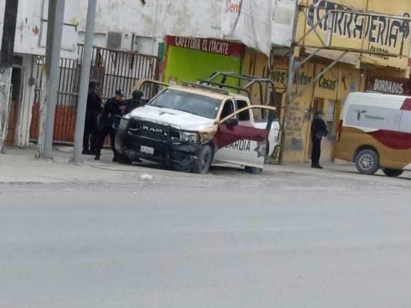 one cop injured during mexican border city cartel shootout