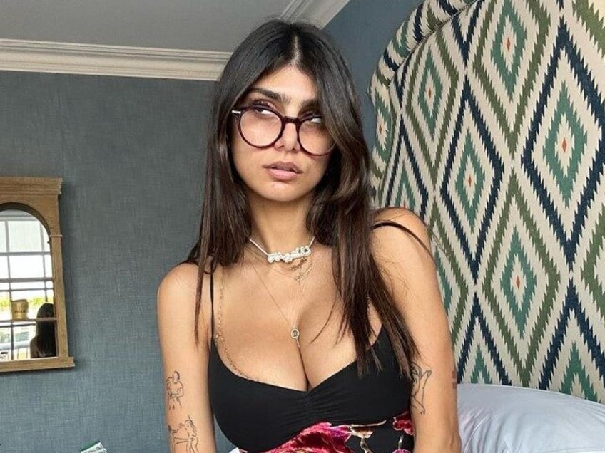 onlyfans star mia khalifa celebrates hamas attack on israel