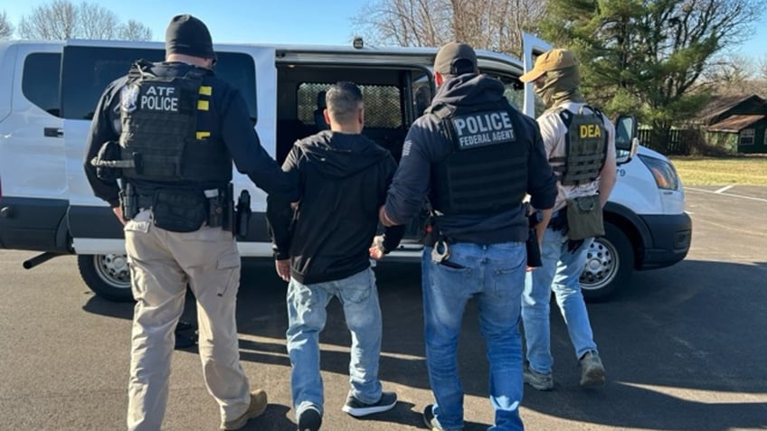 ICE arrests 81 illegal aliens as part of joint federal law enforcement operation in Kentucky, of whom 25 also charged with felony criminal offenses.