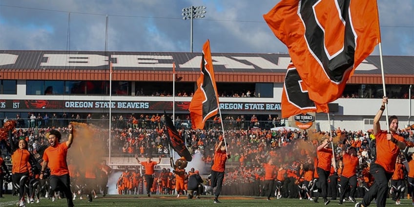 oregon states best option is rebuilding the pac 12 beavers ad says