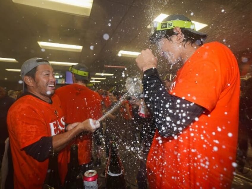 orioles clinch the al east title for first time since 2014 with their 100th win of the season