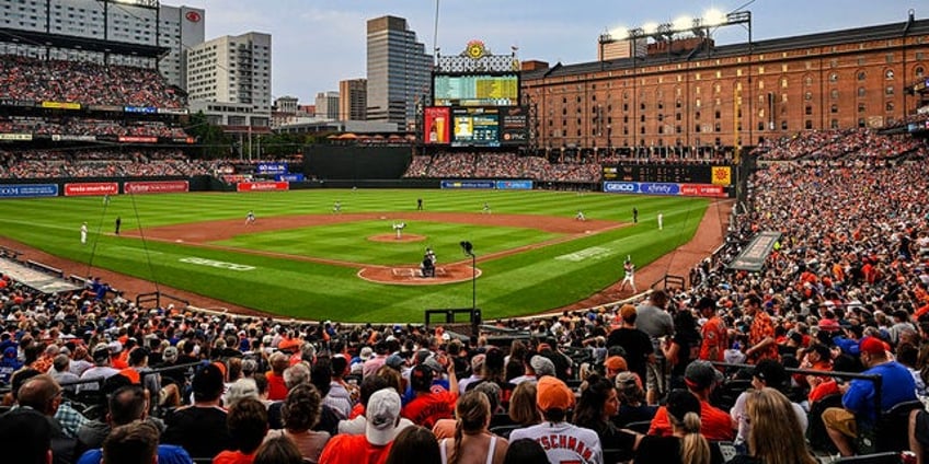 orioles fans chant for team to free suspended announcer