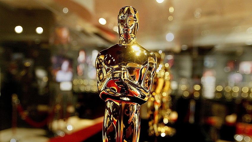 Close up of Oscar Statue