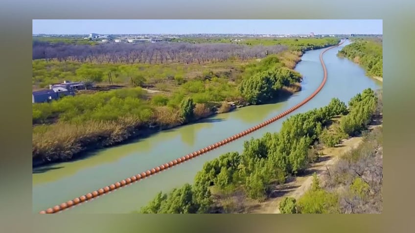 Texas inflatable border