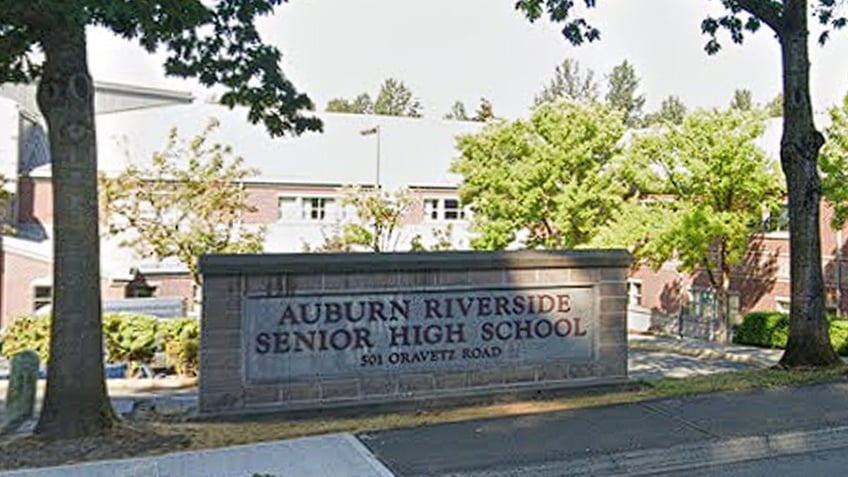 over 500 students absent from washington state high school following intrusion of masked attackers