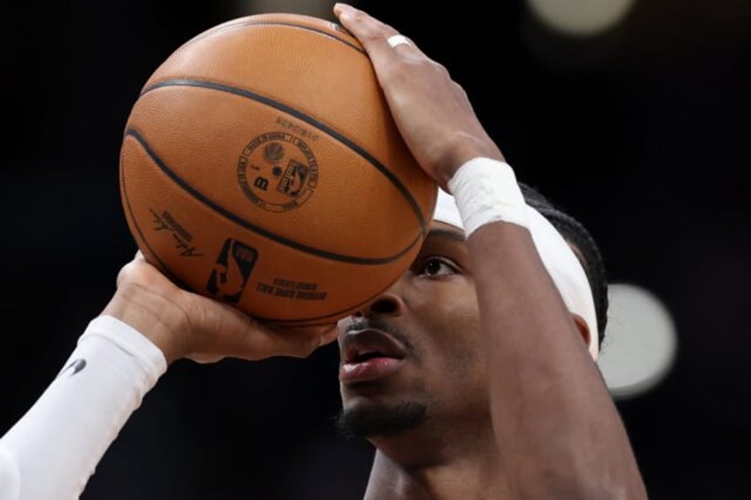 Oklahoma City star Shai Gilgeous-Alexander shoots a free-throw in the Thunder's NBA victor