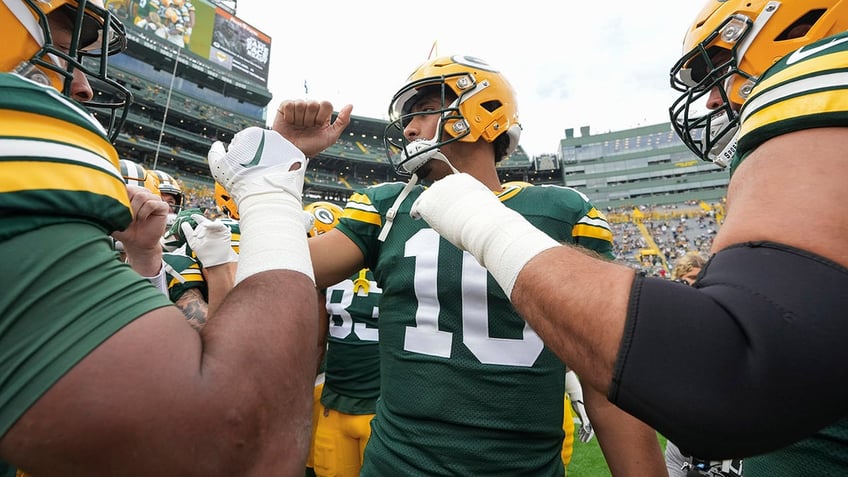 packers come back from down 17 points in fourth quarter for wild win over saints