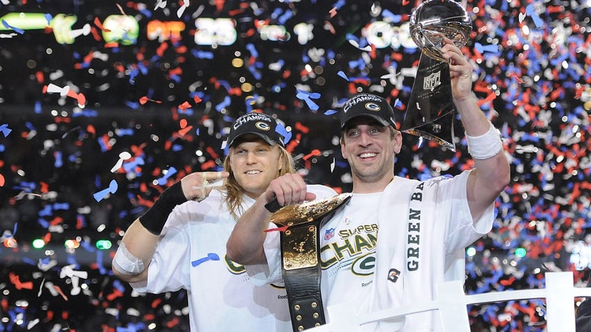 Clay Matthews and Aaron Rodgers celebrate Super Bowl