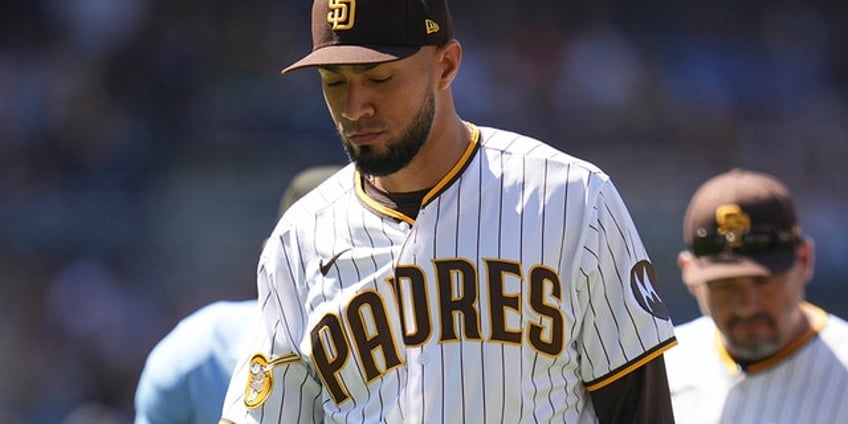 padres robert suarez ejected for sticky substance before throwing single pitch