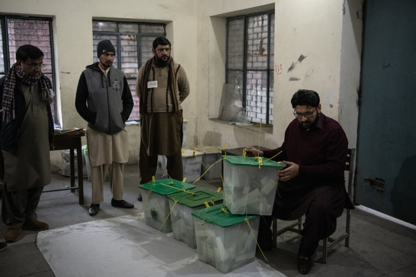 pakistan holds elections marked by censorship and bloody terrorism