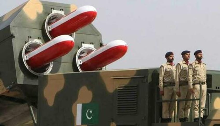 pakistan test fires nuke capable ballistic missile as tensions with india soar