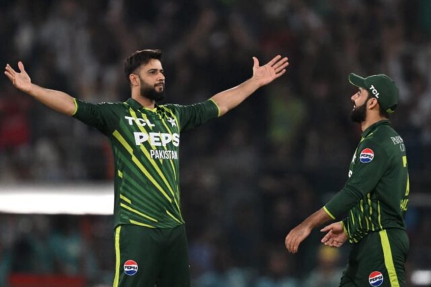 Pakistan's Imad Wasim has been passed fit to face India in the T20 World Cup on Sunday