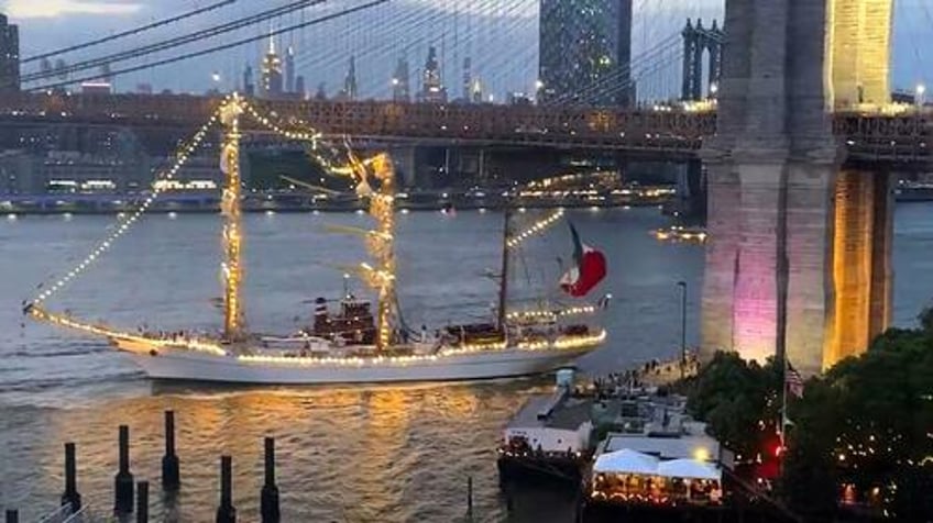 pandemonium sailors go flying as mexican navy smashes into brooklyn bridge
