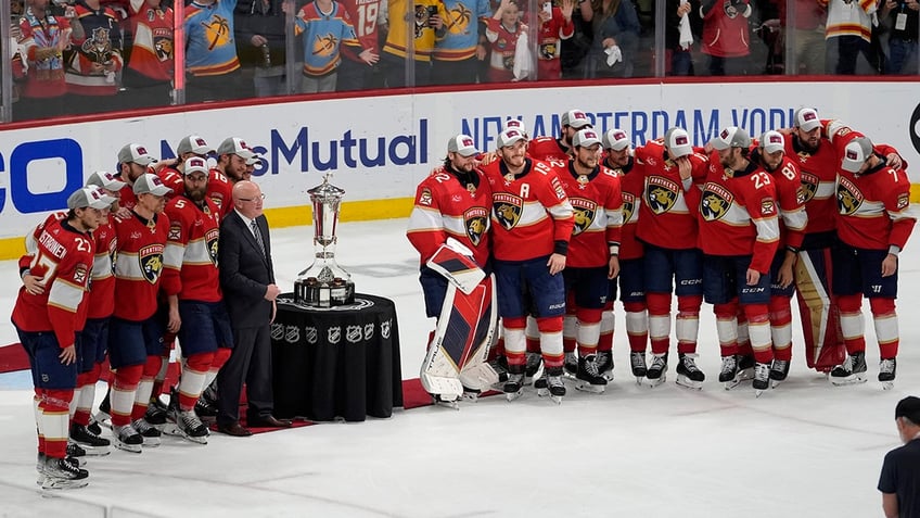 Florida Panthers celebrate an ECF win