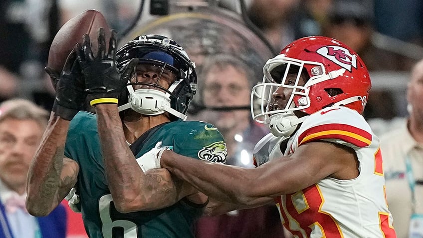 Kansas City Chiefs vs Philadelphia eagles Super Bowl LVII