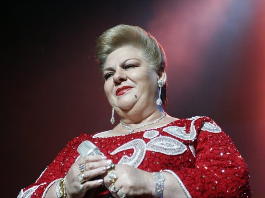 Paquita La Del Barrio Performs at HP Pavilion in San Jose - November 24, 2006 Paquita La D