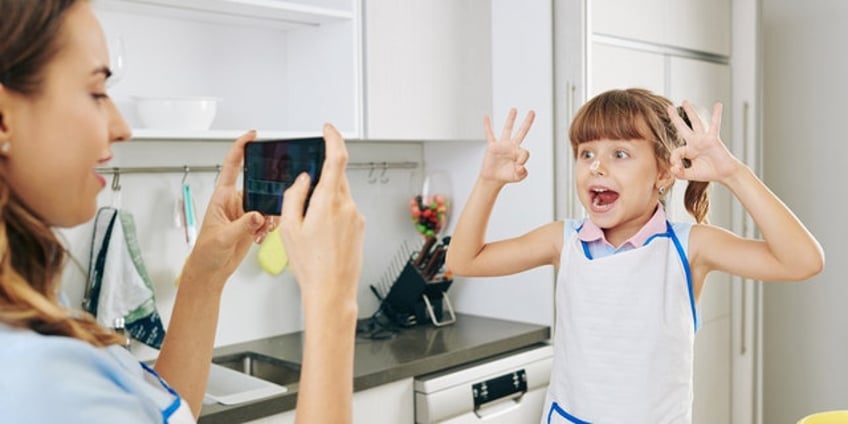 parents are smashing eggs on their kids heads as part of tiktok trend heres what psychologists have to say