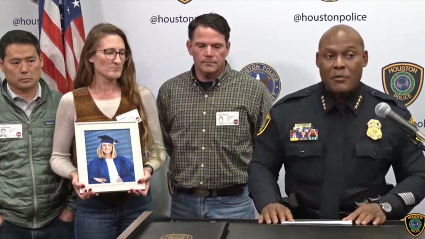 Krista Wilson, Daniel Wilson and Houston Police Chief Troy Finner